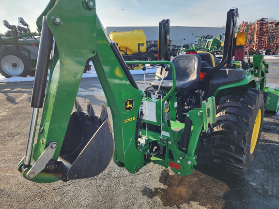 2022 John-Deere 3038E