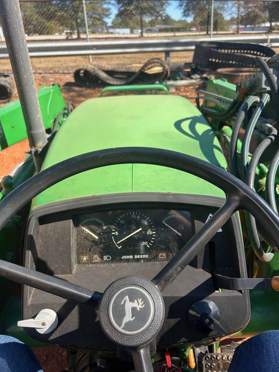 2003 John Deere 5205 Image 6