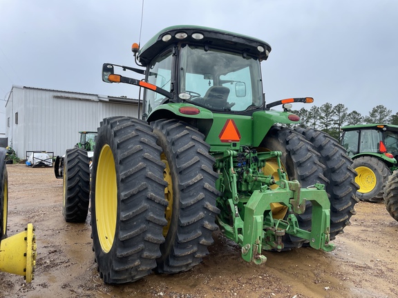 2015 John Deere 8270R Photo 3