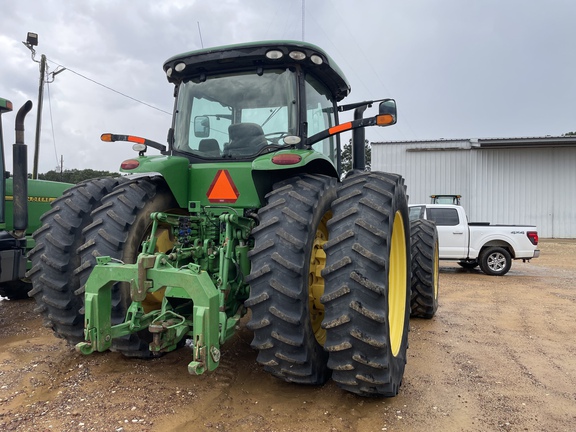 2015 John Deere 8270R Photo 2