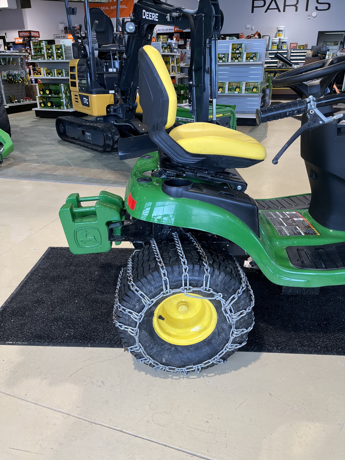 2025 John Deere S220 Image 11
