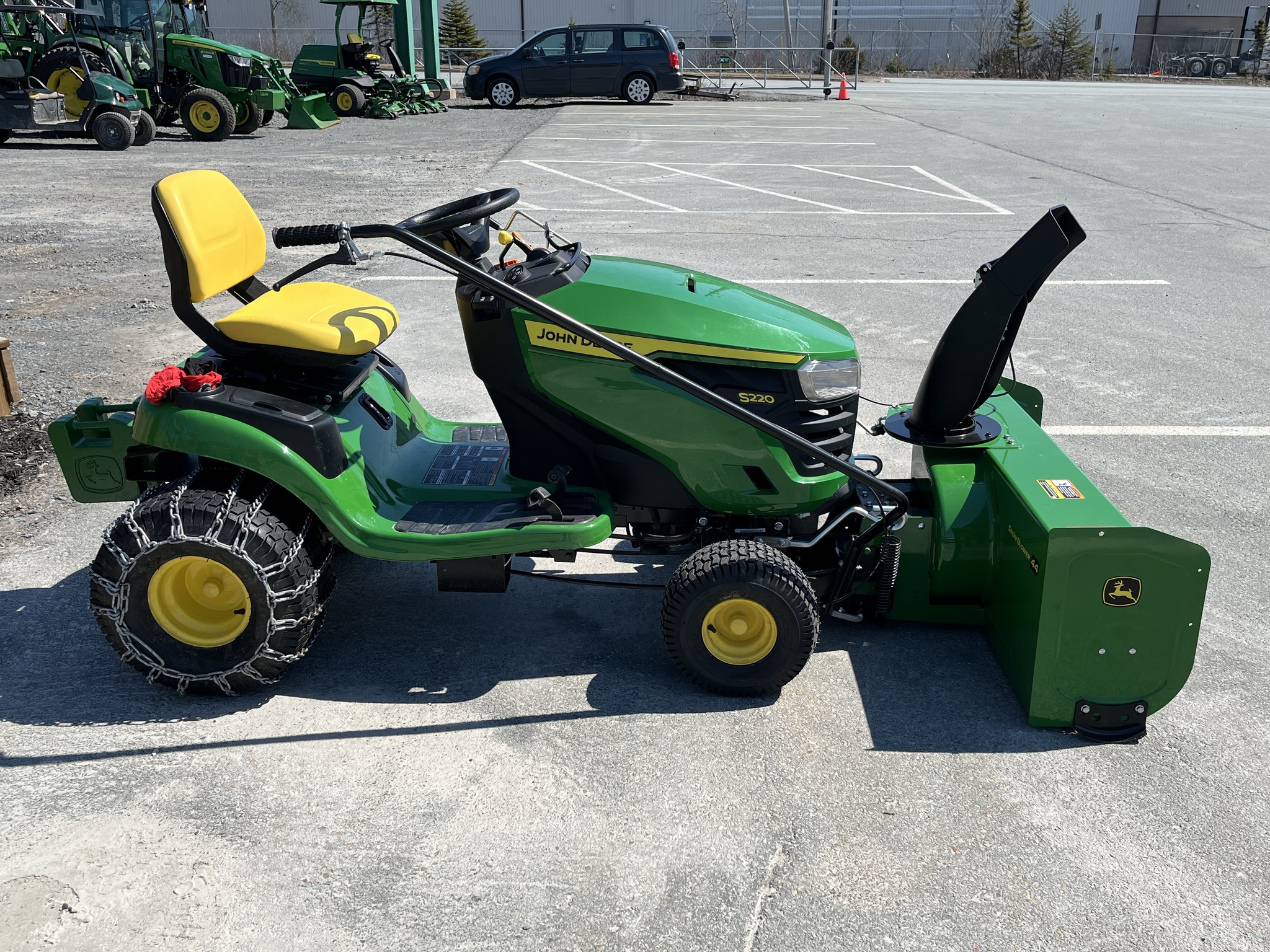 2025 John Deere S220 Image 2