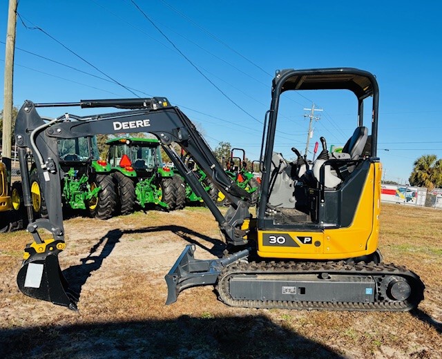 2025 John Deere 30 P Image 2