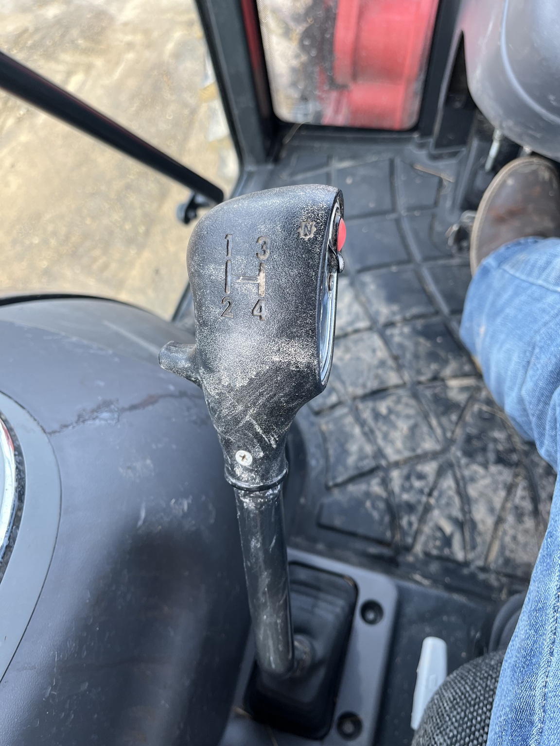 2024 Kioti RX7320C Image 4