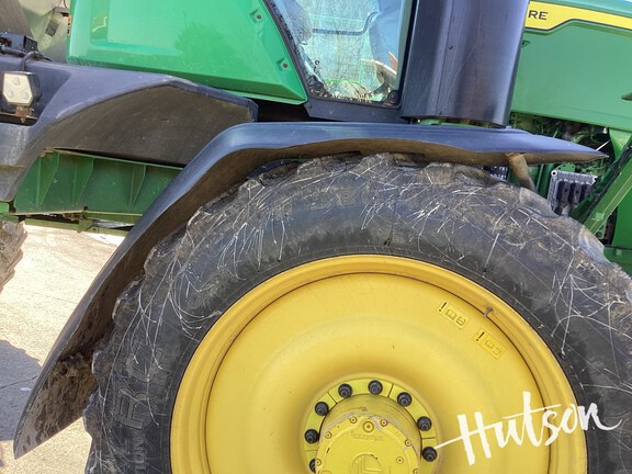 Photo of 2023 John Deere 600R