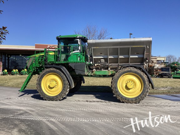 Photo of 2023 John Deere 600R