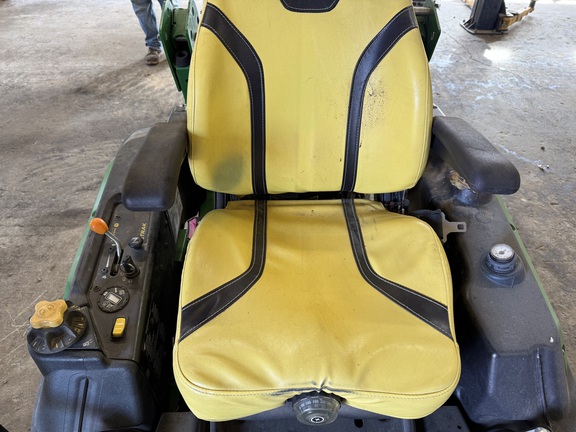 Photo of 2021 John Deere Z950R