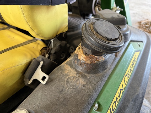 Photo of 2021 John Deere Z950R