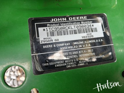 Photo of 2021 John Deere Z950R