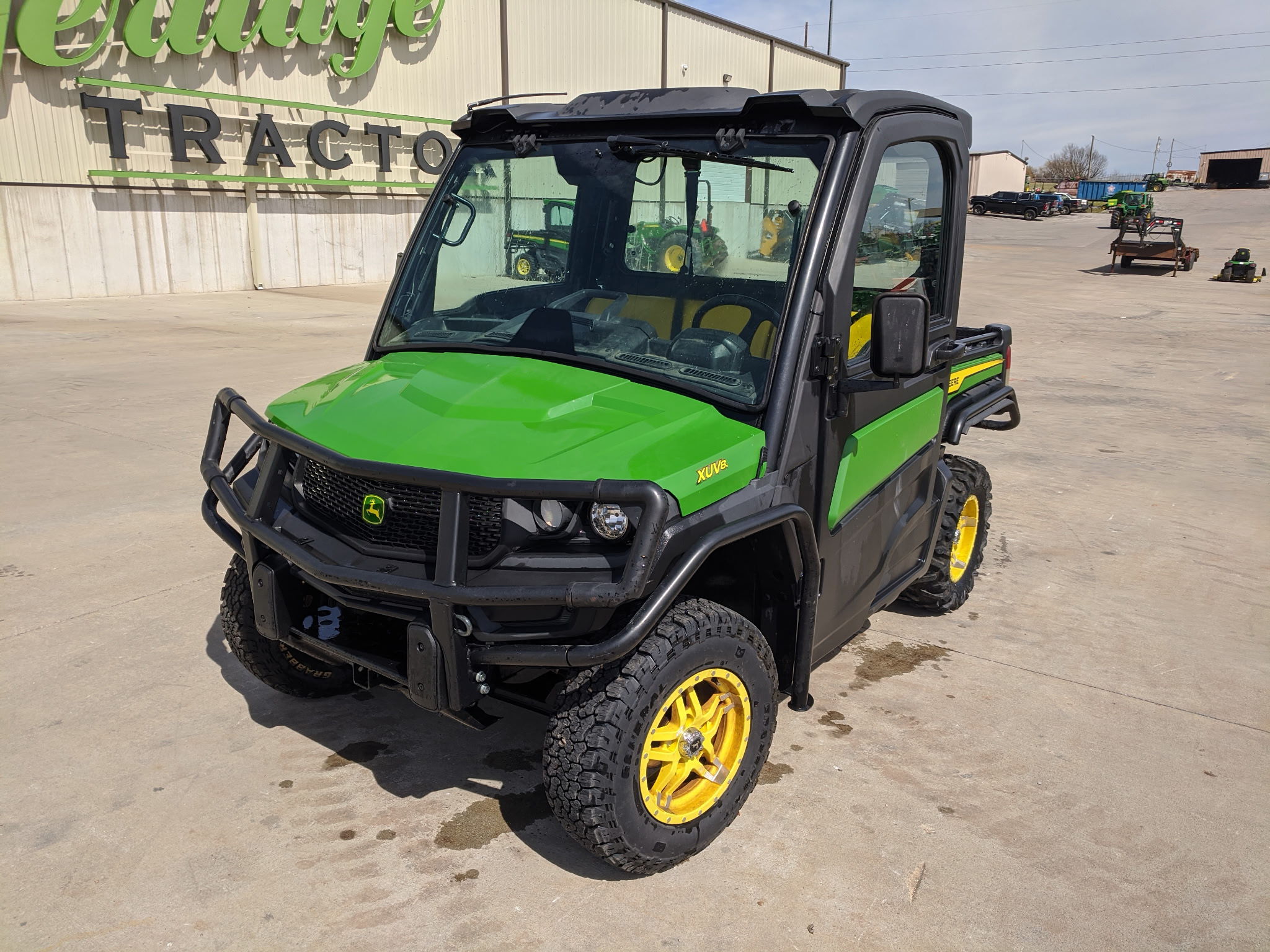  2021 John Deere XUV 835M at Heritage Tractor in Rogersville, MO