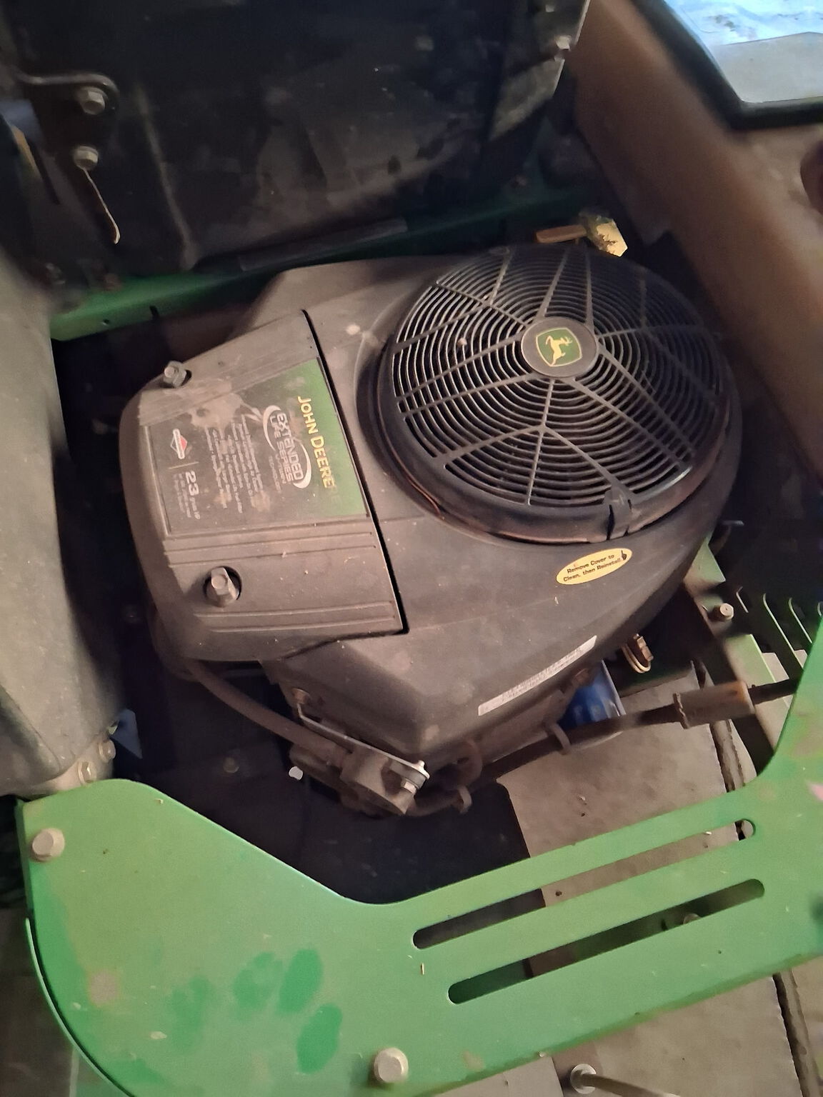 2010 John Deere Z425 Image 5