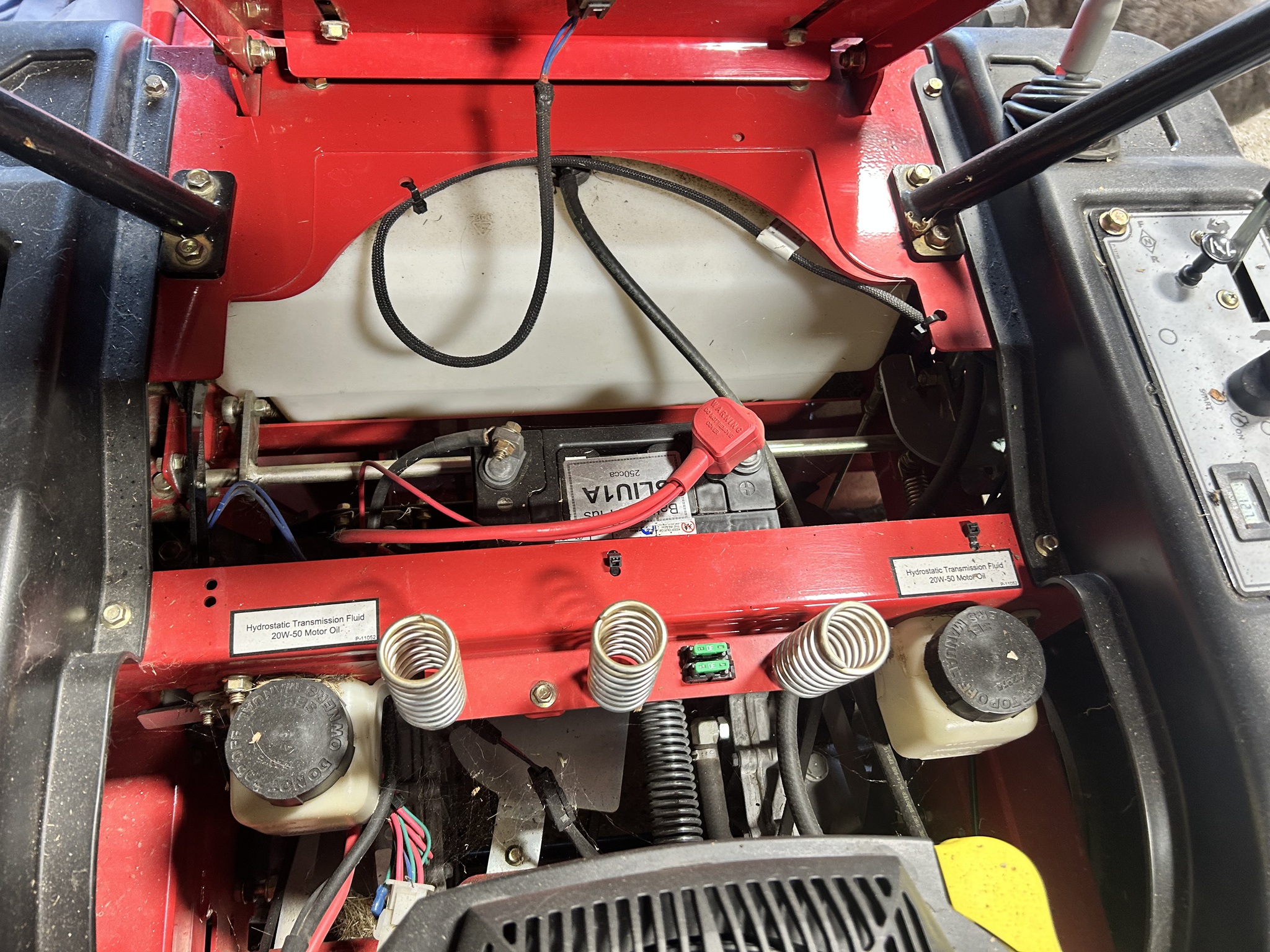 2015 Country Clipper 2348KOJ-B200 Image 5