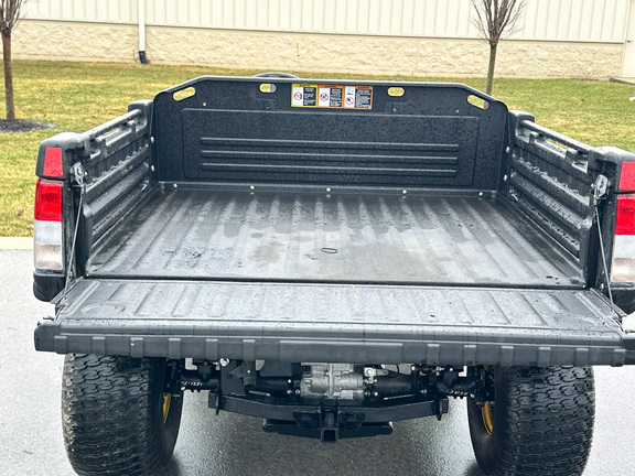 2024 John-Deere TX 4X2