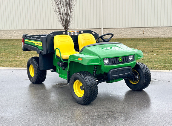 2024 John-Deere TX 4X2