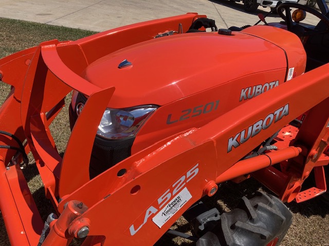 2019 Kubota L2501 Image 8