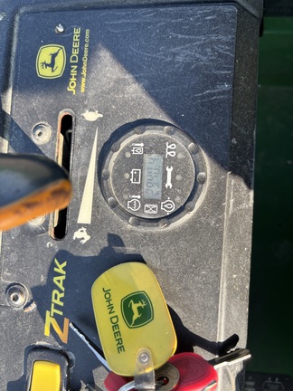 Used 2011 John Deere 997 Zero Turn Mowers at Koenig Equipment in Urbana, OH - Photo9