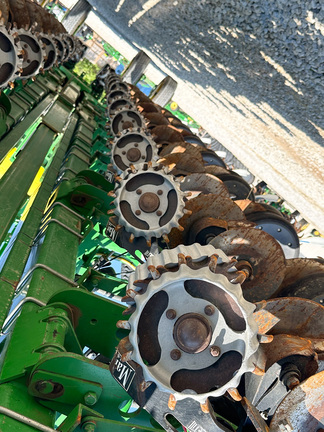 2010 John-Deere 1770NT CCS
