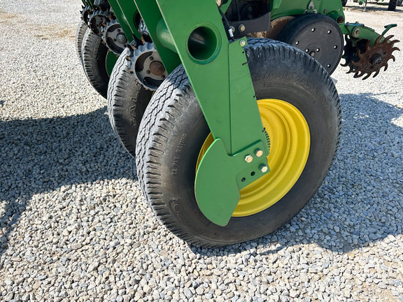 2010 John-Deere 1770NT CCS