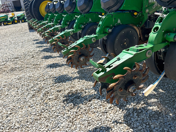 2010 John-Deere 1770NT CCS