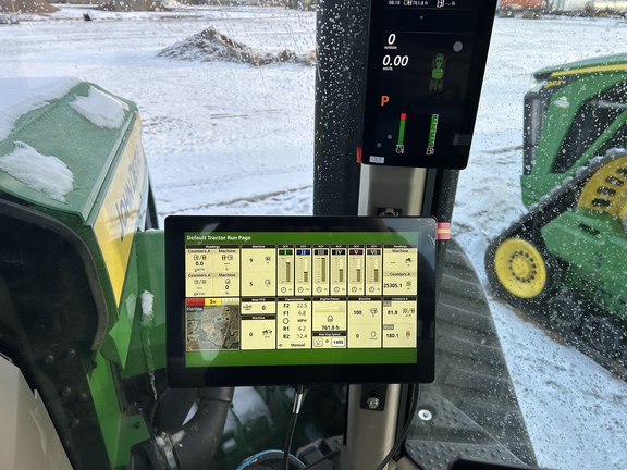 Used 2025 John Deere 9RX 830 Track Tractors at Horizon Ag & Turf in Lloydminster, AB - Photo13