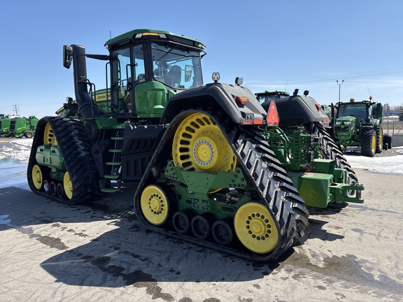 Used 2025 John Deere 9RX 830 Track Tractors at Horizon Ag & Turf in Lloydminster, AB - Photo5