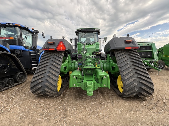 Used 2025 John Deere 9RX 830 Track Tractors at Horizon Ag & Turf in Vermilion, AB - Photo7