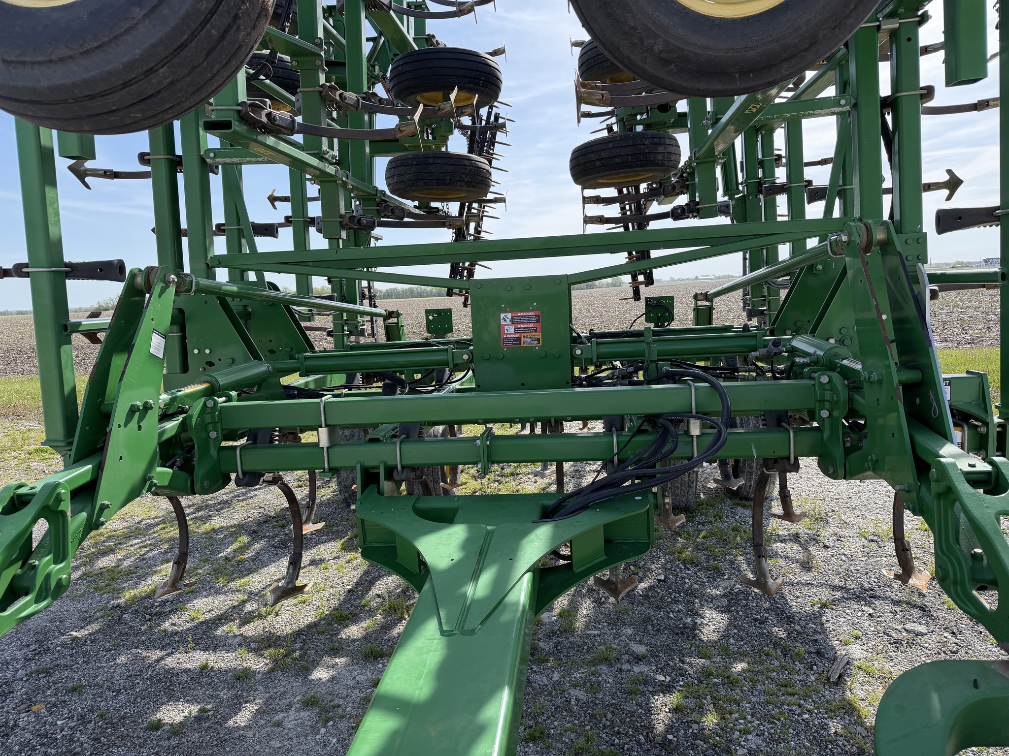  2013 John Deere 2210 at Heritage Tractor in Quincy, IL