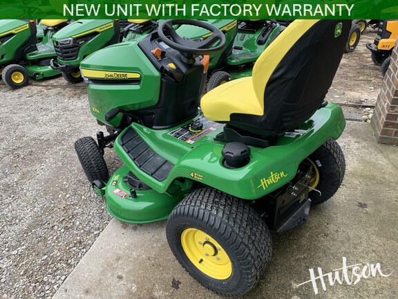 Photo of 2025 John Deere X354
