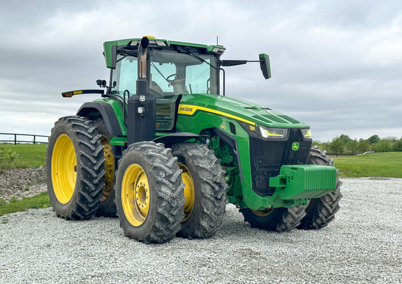 2020 John-Deere 8R 340