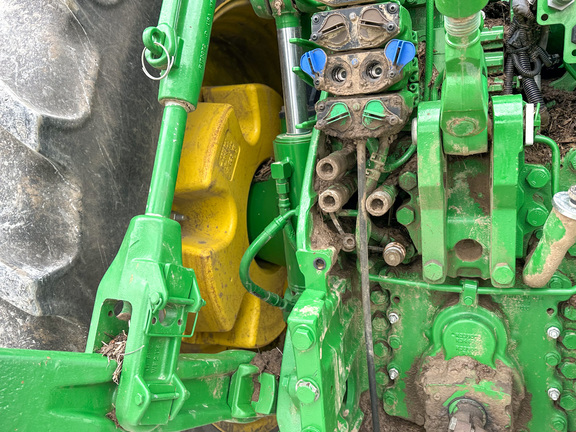 2020 John-Deere 8R 340
