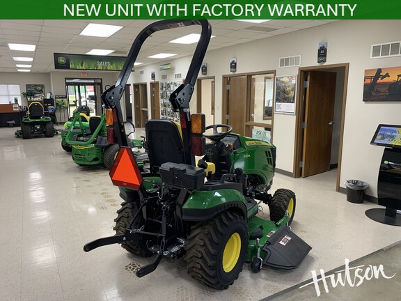 Photo of 2025 John Deere 1025R