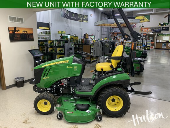 Photo of 2025 John Deere 1025R