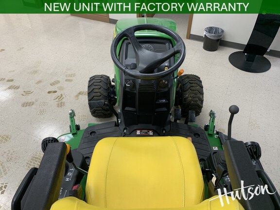 Photo of 2025 John Deere 1025R