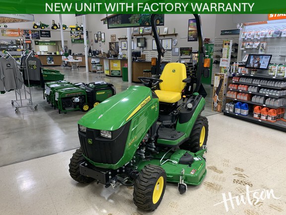 Photo of 2025 John Deere 1025R
