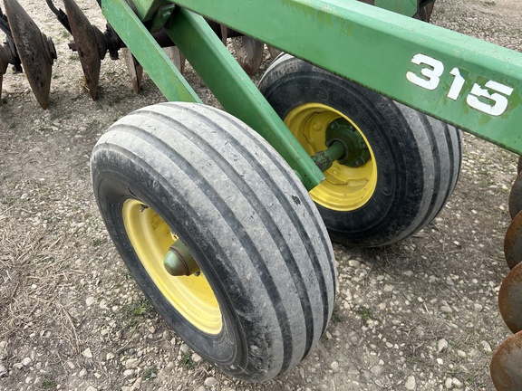 Used -- John Deere 315 Disks at Horizon Ag & Turf in Barrhead, AB - Photo7