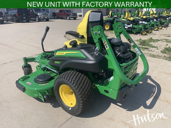 Photo of 2025 John Deere Z950R