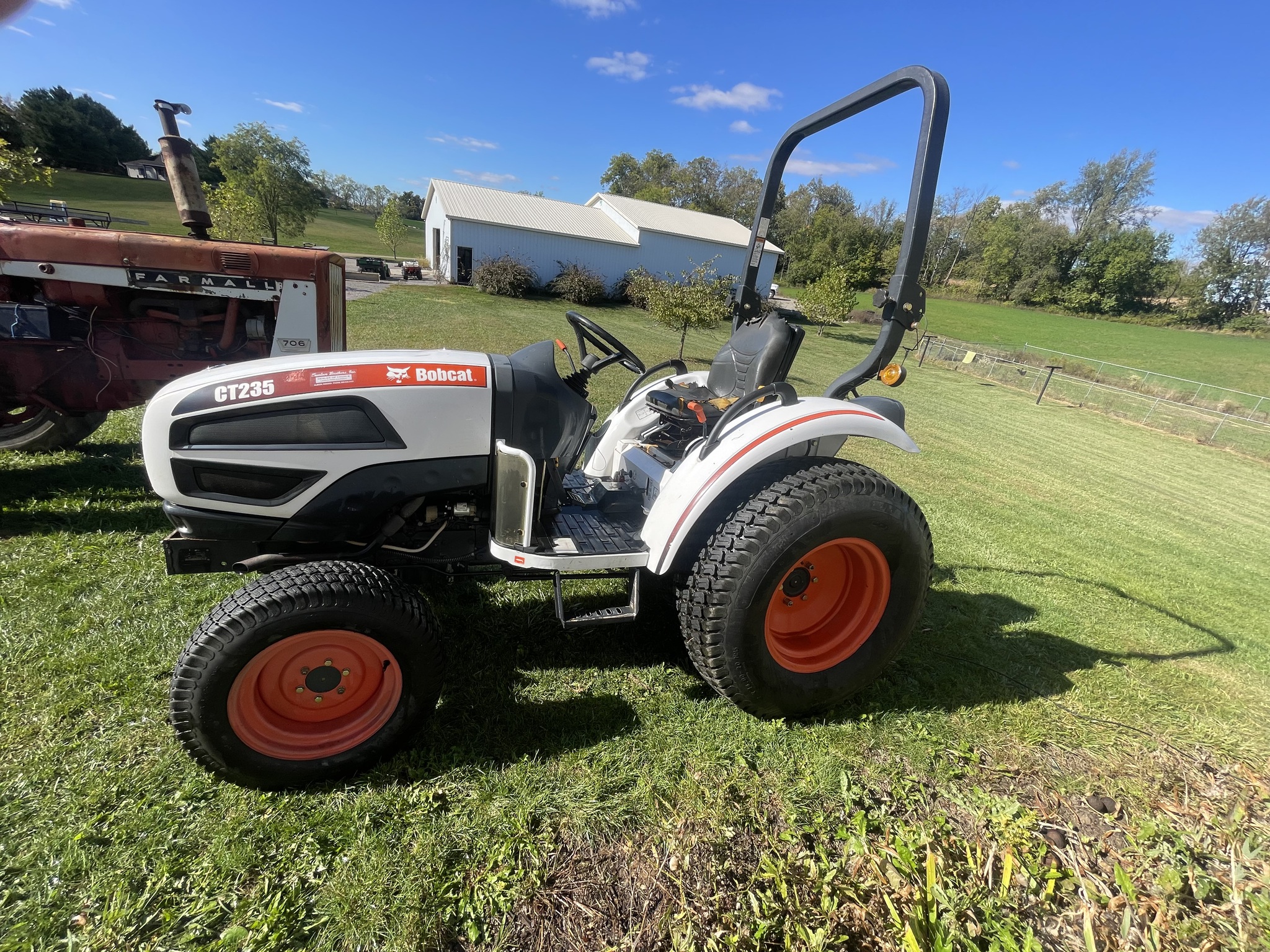 2008 Bobcat CT235 Image 2
