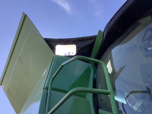 Photo of 2021 John Deere S790