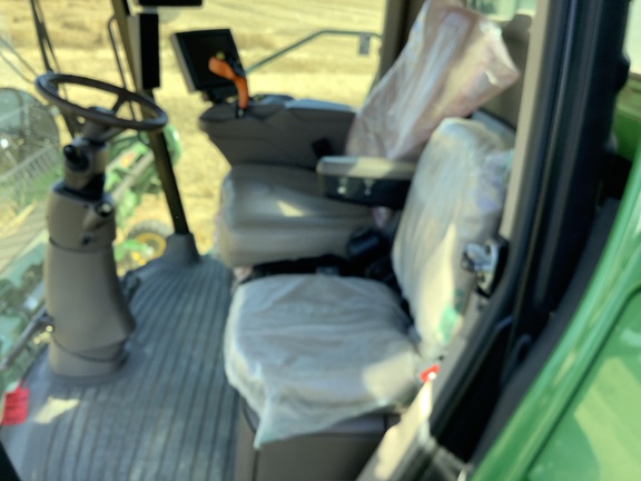 Photo of 2021 John Deere S790