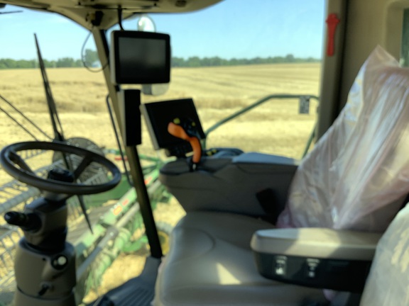 Photo of 2021 John Deere S790