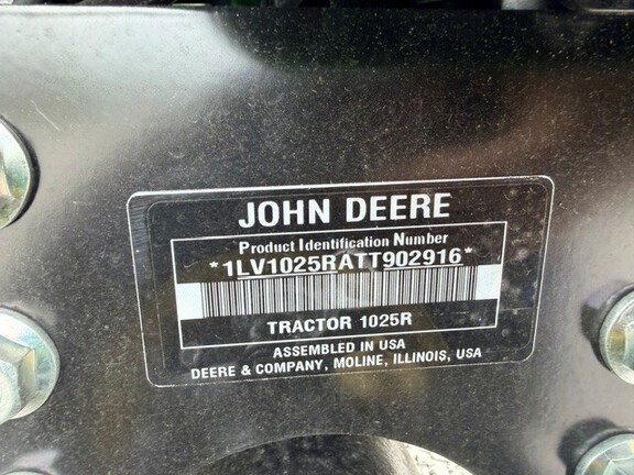 2026 John Deere 1025R