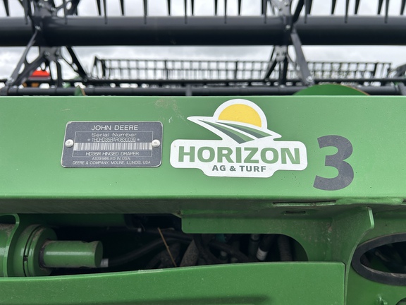 Used 2024 John Deere HDR 35 Combine Platforms at Horizon Ag & Turf in Lloydminster, AB - Photo4