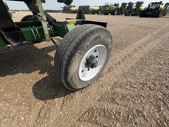 Used 2024 John Deere HDR 35 Combine Platforms at Horizon Ag & Turf in Lloydminster, AB - Photo12