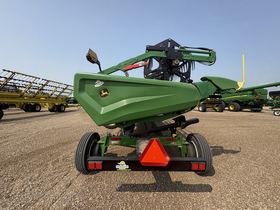 Used 2024 John Deere HDR 35 Combine Platforms at Horizon Ag & Turf in Lloydminster, AB - Photo11