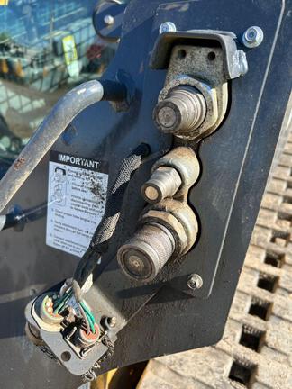 2024 John Deere 325G