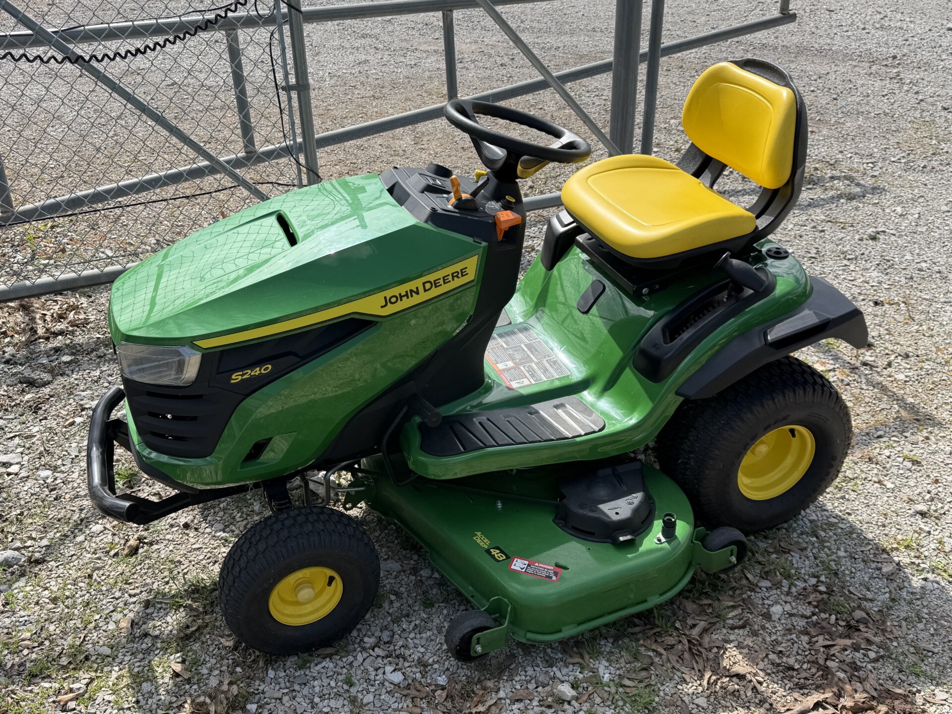 2023 John Deere S240