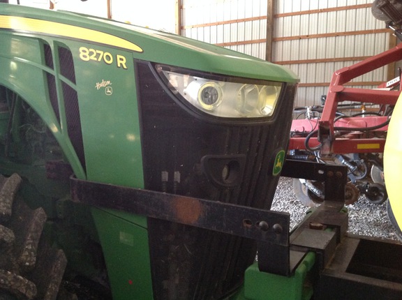 Photo of 2016 John Deere 8270R