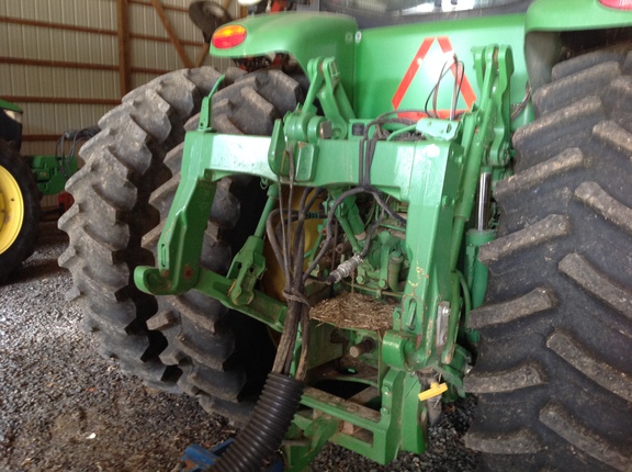Photo of 2016 John Deere 8270R