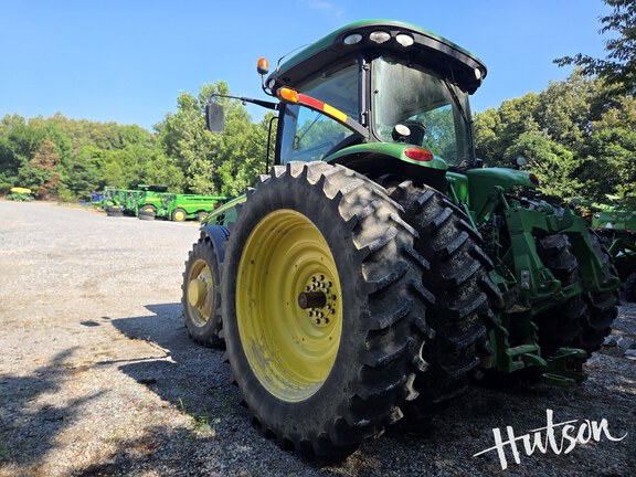 Photo of 2016 John Deere 8270R