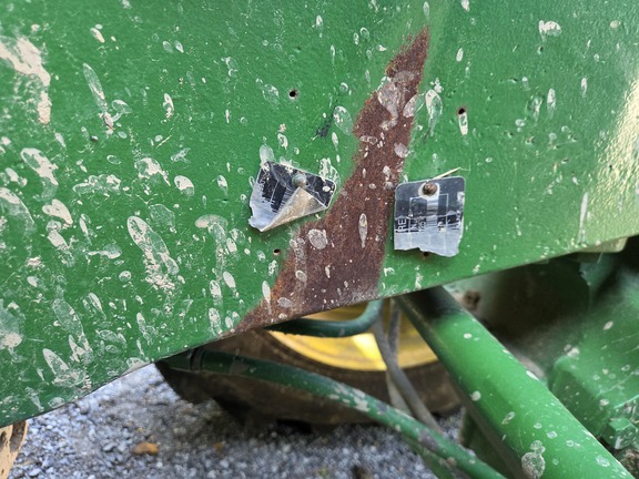 Photo of 2016 John Deere 8270R